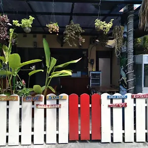 Ala Auberge de jeunesse Seminyak