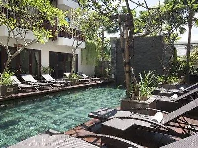 D'Primahotel Seminyak אינדונזיה
